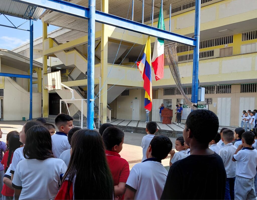 Memoria que Resiste: Conmemoración del Día Internacional del Detenido Desaparecido en la I.E. JF Kennedy