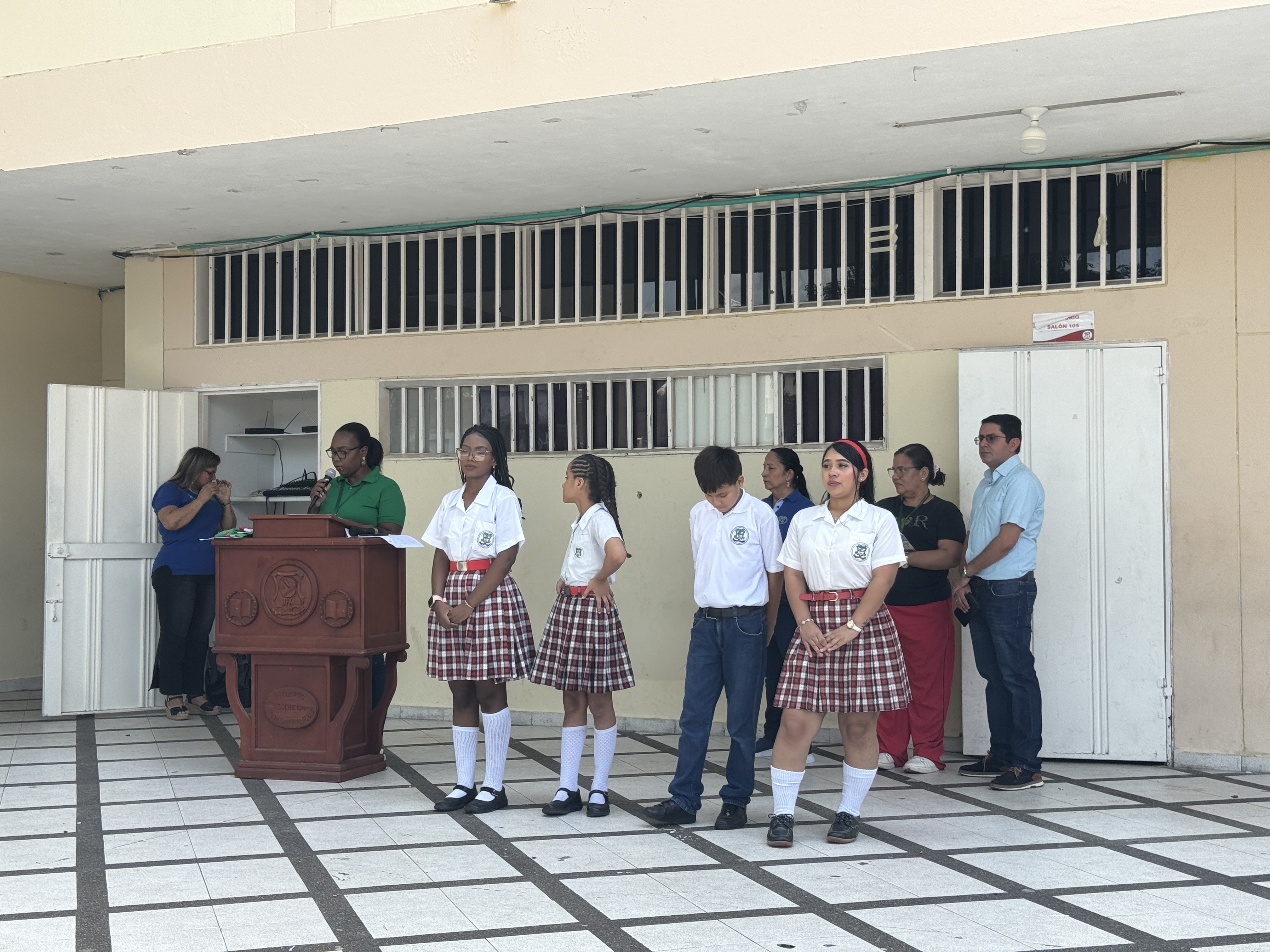 evento izada de bandera 2026 personeria contraloria 01